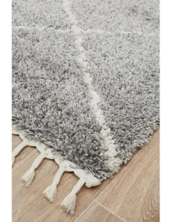 Saffron 22 Silver Rug -Home Décor Sales 838363420 3 720x928