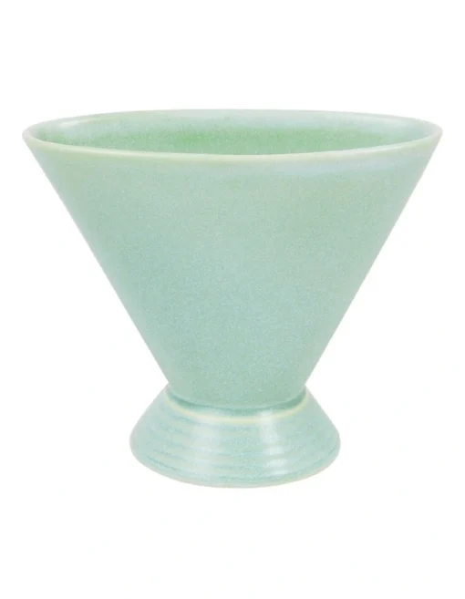 Florist Corner Scallop Vase In Mint Green -Home Décor Sales