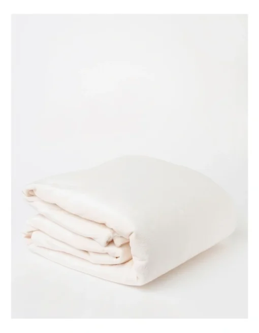 Heritage Super Plush Blanket In Pink -Home Décor Sales